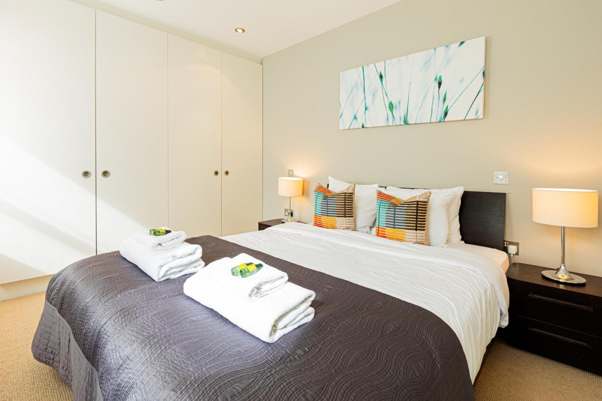 Comfortable 1br, 2 Mins From Monument Station! Londra